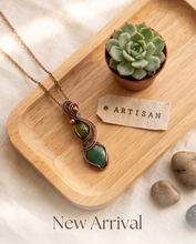 Load image into Gallery viewer, Green Adventurine in Copper
