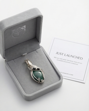 Load image into Gallery viewer, Malachite Pendant in Sterling Silver
