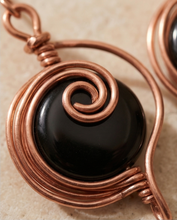 Load image into Gallery viewer, Copper Spiral Onyx Earrings